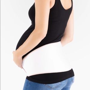 Belly Bandit “Upsie Belly” Pregnancy Support Band